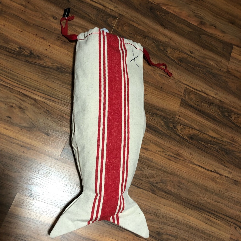 Canvas bag. NWT